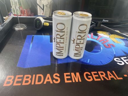 Império lata